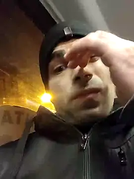 Snapshot of J0nyhson chatting on January 21, 2025, 4:10 am J0nyhson online show from January 21, 2025, 4:10 am