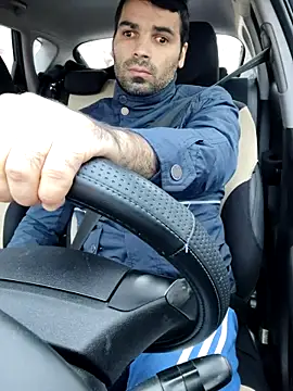 J0nyhson online show from November 4, 2025, 1:43 pm