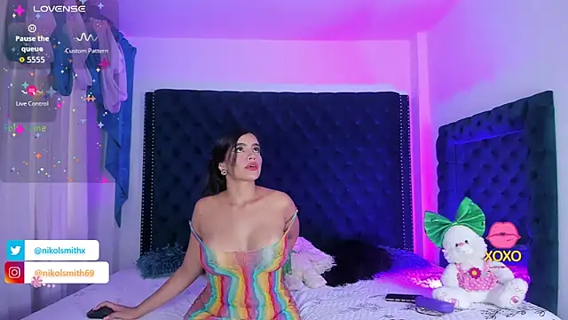 nikolsmithh online show from February 9, 2026, 9:30 pm