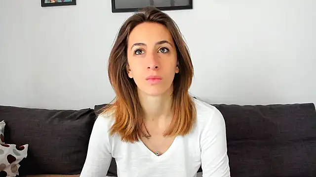 Snapshot of DesireMore90 chatting on March 20, 2025, 9:26 am DesireMore90 online show from March 20, 2025, 9:26 am