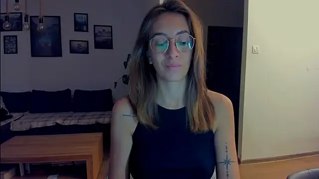 Snapshot of DesireMore90 chatting on November 29, 2025, 5:54 am DesireMore90 online show from November 29, 2025, 5:54 am