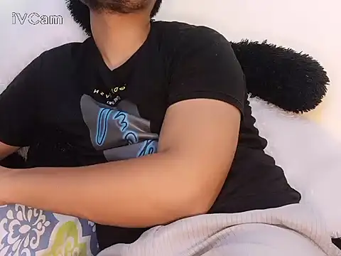 Snapshot of felix_dion chatting on February 20, 2025, 3:52 pm felix dion online show from February 20, 2025, 3:52 pm