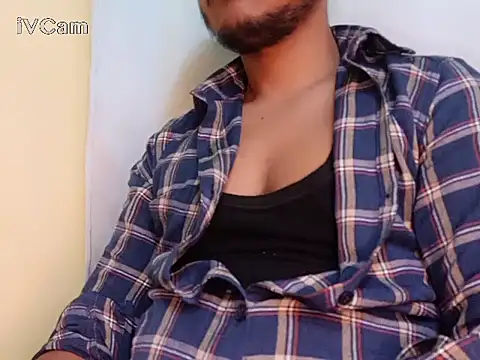 Snapshot of felix_dion chatting on February 26, 2025, 3:19 pm felix dion online show from February 26, 2025, 3:19 pm