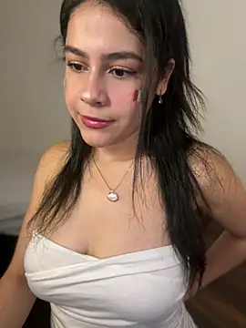 CuteKira7 online show from July 1, 2026, 2:46 am
