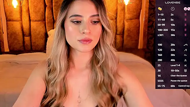 KiaraCarter online show from October 23, 2025, 8:07 pm