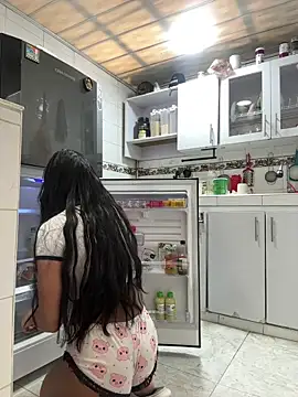 AgathaGeorgiou online show from February 7, 2026, 1:59 pm