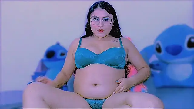 KathieBurning online show from November 1, 2025, 6:43 pm