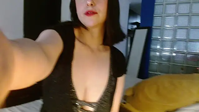 collette beaufoy  online show from January 13, 2025, 4:51 pm