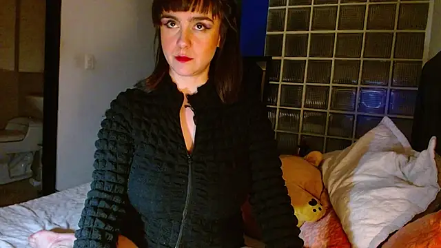 collette beaufoy  online show from March 5, 2025, 5:07 am