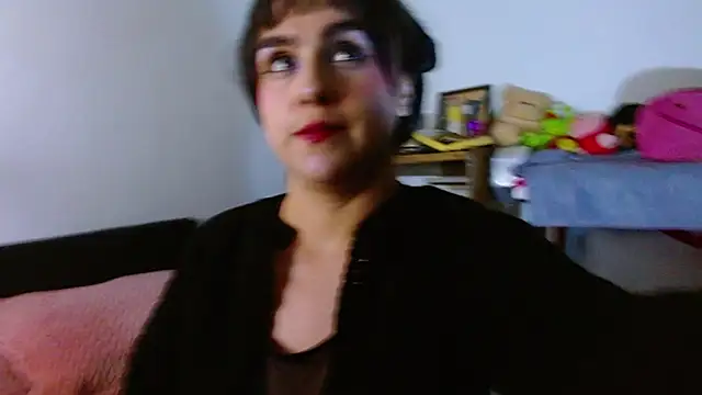 Snapshot of collette_beaufoy_ chatting on June 11, 2026, 5:05 am collette beaufoy online show from June 11, 2026, 5:05 am