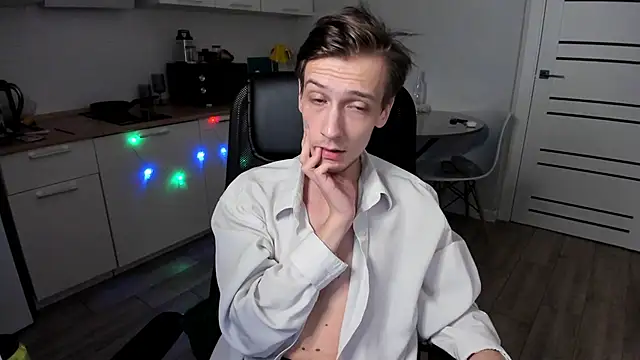 Snapshot of Rick_Reed chatting on November 8, 2025, 3:29 am Rick Reed online show from November 8, 2025, 3:29 am