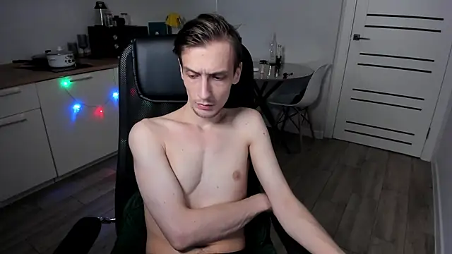 Snapshot of Rick_Reed chatting on November 12, 2025, 12:55 am Rick Reed online show from November 12, 2025, 12:55 am