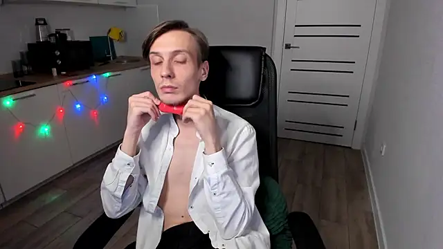 Snapshot of Rick_Reed chatting on November 13, 2025, 11:25 pm Rick Reed online show from November 13, 2025, 11:25 pm