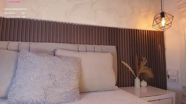 Snapshot of SHANONCLARK chatting on December 13, 2025, 7:53 pm SHANONCLARK online show from December 13, 2025, 7:53 pm