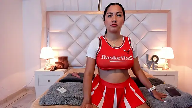 Snapshot of brittany069 chatting on November 1, 2025, 8:33 pm brittany069 online show from November 1, 2025, 8:33 pm