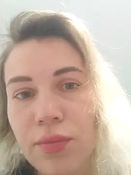 Snapshot of Linda_Gregory chatting on February 16, 2025, 5:15 pm Linda Gregory online show from February 16, 2025, 5:15 pm