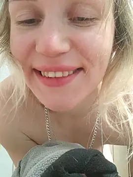 Snapshot of Linda_Gregory chatting on February 21, 2025, 5:35 am Linda Gregory online show from February 21, 2025, 5:35 am