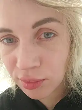 Snapshot of Linda_Gregory chatting on March 17, 2025, 11:32 pm Linda Gregory online show from March 17, 2025, 11:32 pm