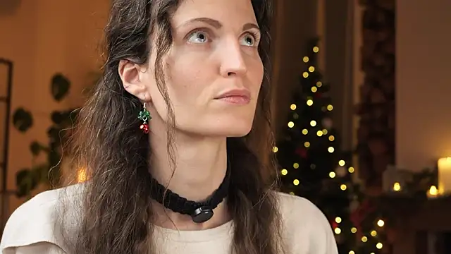 yulladao online show from December 20, 2025, 6:04 pm