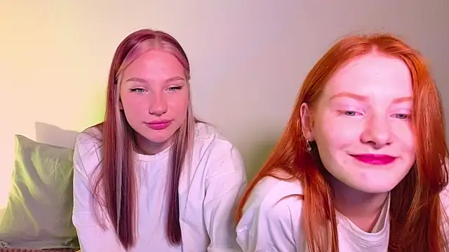 MiaKeler online show from December 2, 2024, 7:16 pm