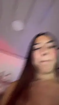 jesica  simpson online show from March 5, 2026, 2:02 pm