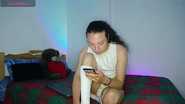 monkeywillwhite online show from December 22, 2024, 3:55 am