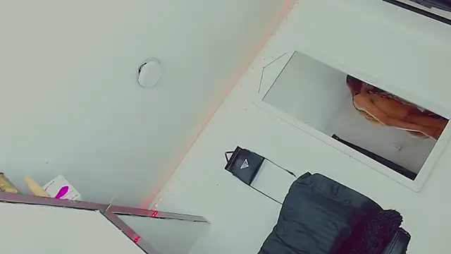 candy kendall online show from March 3, 2025, 8:49 am