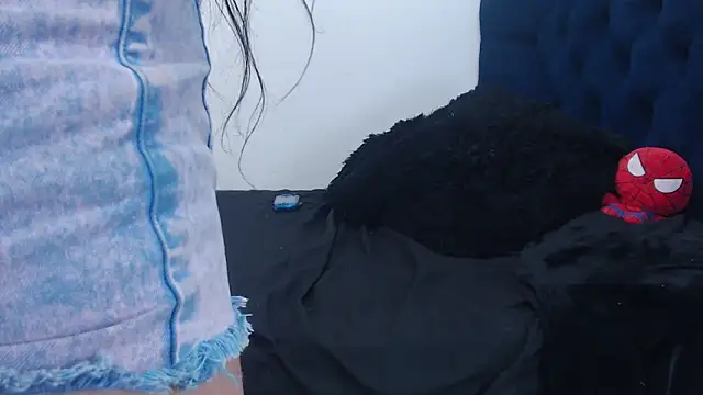 queenofwetqueens online show from December 21, 2024, 3:25 am