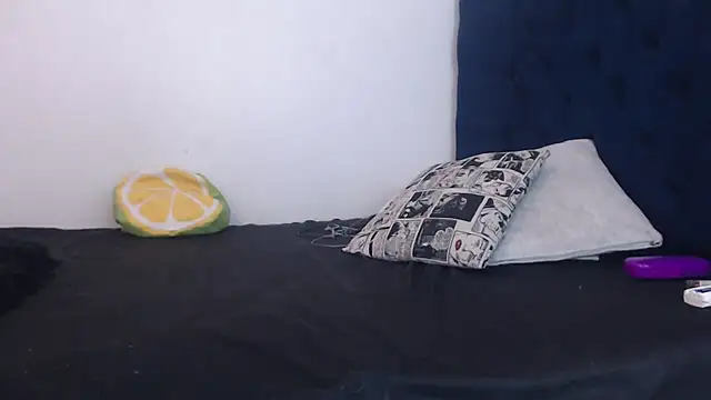 queenofwetqueens online show from November 14, 2025, 4:38 pm