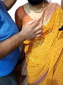 Snapshot of Mallu-Gayathri_Arun chatting on February 1, 2025, 1:51 pm Mallu-Gayathri Arun online show from February 1, 2025, 1:51 pm