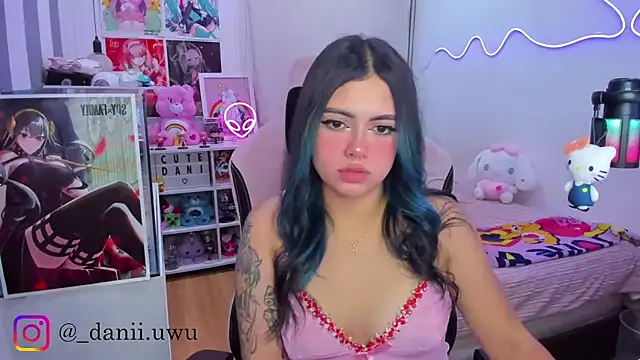 CuteDani  online show from January 14, 2026, 7:14 am