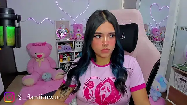 CuteDani  online show from March 24, 2026, 3:28 pm