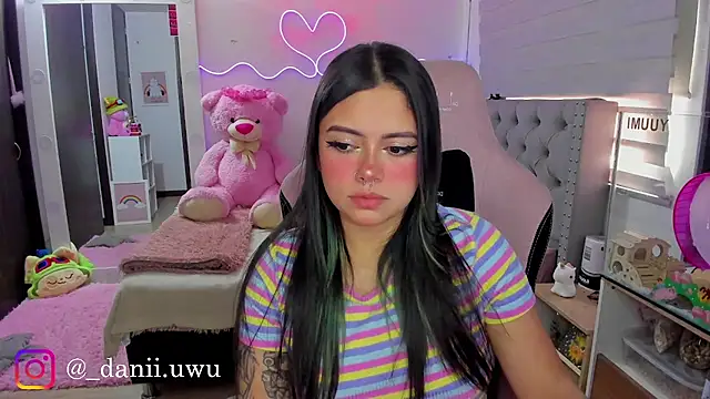 CuteDani  online show from July 24, 2026, 2:37 pm