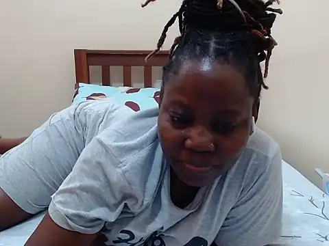 Snapshot of traper_1 chatting on November 3, 2025, 6:14 am traper 1 online show from November 3, 2025, 6:14 am