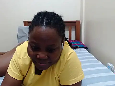 Snapshot of traper_1 chatting on November 24, 2025, 5:45 pm traper 1 online show from November 24, 2025, 5:45 pm