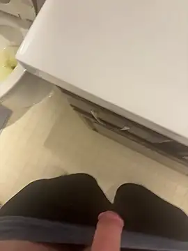 madman11222 online show from March 14, 2025, 4:43 am