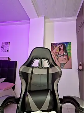 Snapshot of heyshaa chatting on December 6, 2024, 9:46 pm heyshaa online show from December 6, 2024, 9:46 pm