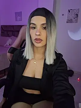 Snapshot of heyshaa chatting on November 28, 2025, 9:50 pm heyshaa online show from November 28, 2025, 9:50 pm