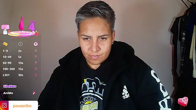 Yessi rousse online show from October 25, 2025, 11:29 am