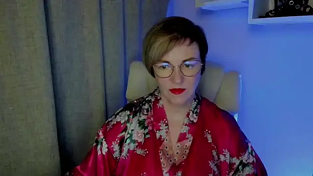 feliziaDesire online show from July 10, 2026, 6:07 am