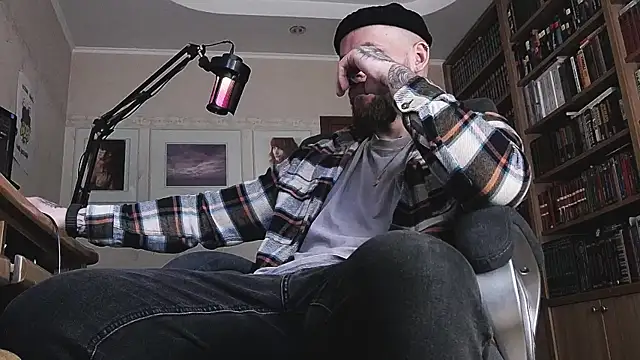 FindomJason online show from April 11, 2026, 6:07 am