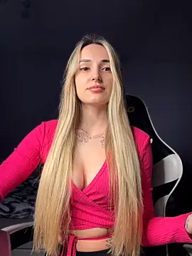 Snapshot of minalawarden chatting on December 18, 2025, 9:59 am minalawarden online show from December 18, 2025, 9:59 am