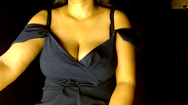 janifer001 online show from March 20, 2026, 12:15 am