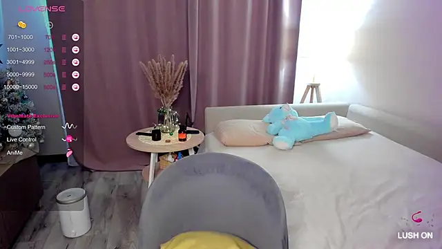 Snapshot of DannaEvan chatting on December 23, 2024, 7:17 am DannaEvan online show from December 23, 2024, 7:17 am