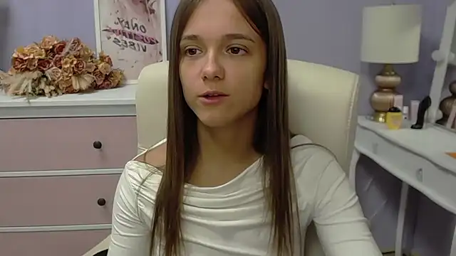 Snapshot of dirtyxEmily chatting on November 7, 2025, 7:41 am dirtyxEmily online show from November 7, 2025, 7:41 am