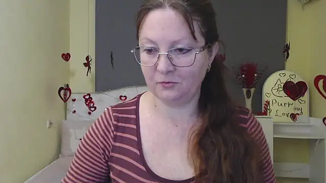 VanessaHotts online show from February 13, 2026, 6:09 am