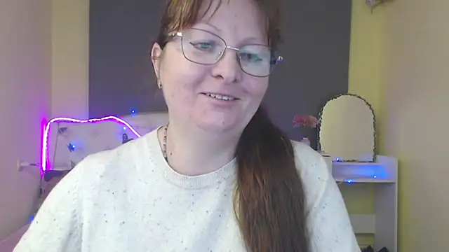 Snapshot of VanessaHotts chatting on April 25, 2026, 1:41 pm VanessaHotts online show from April 25, 2026, 1:41 pm