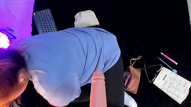 JulietaAlves online show from January 5, 2026, 5:27 pm