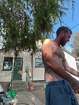 Snapshot of mandjpuff2 chatting on October 17, 2025, 9:17 pm mandjpuff2 online show from October 17, 2025, 9:17 pm