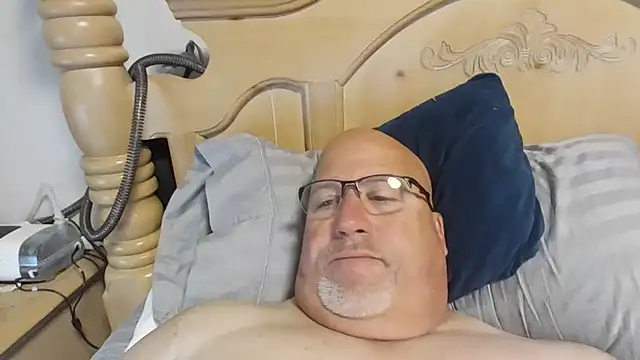 Snapshot of Bigbear0563 chatting on May 28, 2026, 4:15 pm Bigbear0563 online show from May 28, 2026, 4:15 pm